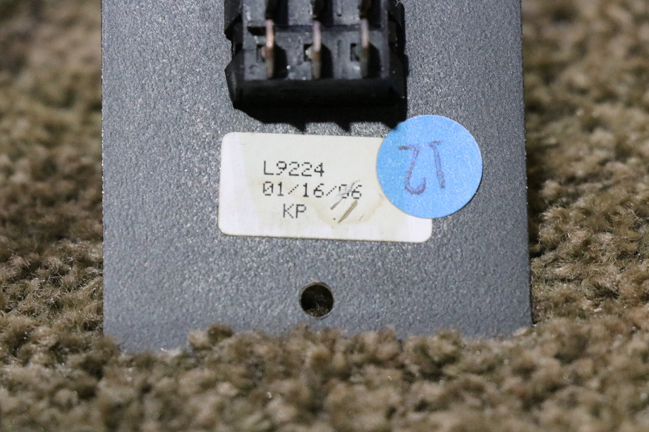 USED BATTERY DISCONNECT L9224 SWITCH PANEL MOTORHOME PARTS FOR SALE RV Components 