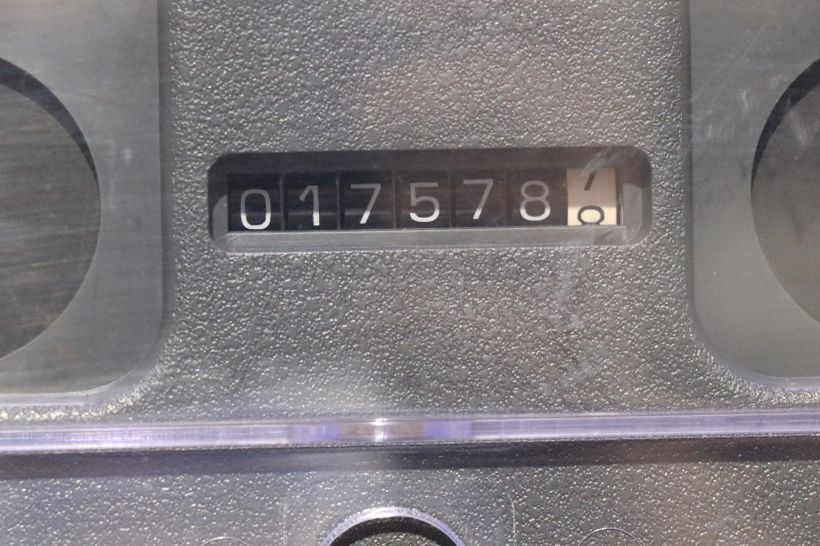USED DASH CLUSTER 16182816 MOTORHOME PARTS FOR SALE RV Components 
