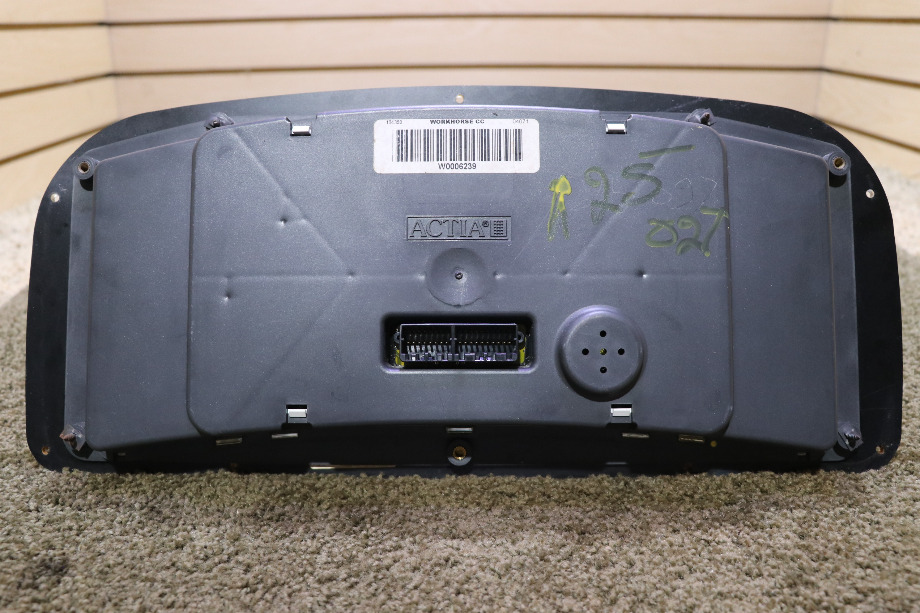 USED WORKHORSE DASH CLUSTER 104350 RV/MOTORHOME PARTS FOR SALE RV Components 