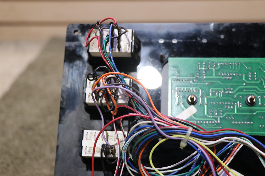 USED RV L9292 MONITOR AND SWITCH PANEL FOR SALE RV Components 