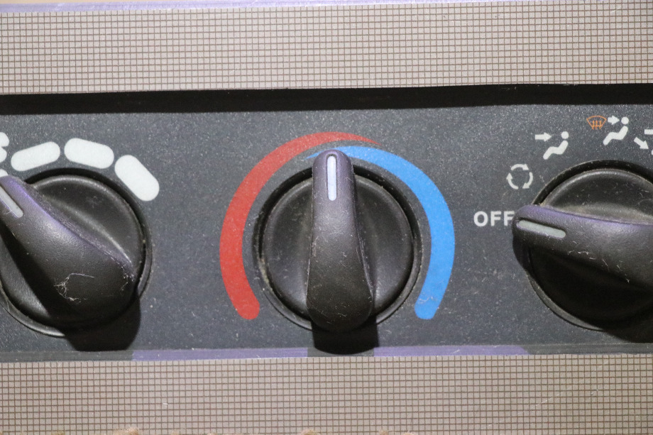 USED RV/MOTORHOME DASH AC CONTROL PANEL 16242861 FOR SALE RV Components 