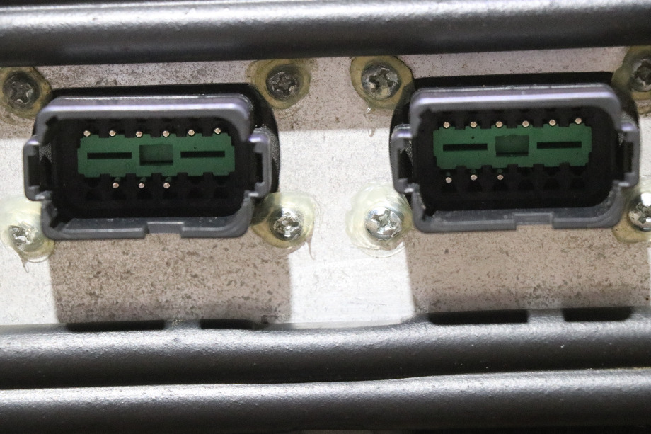 USED RV/MOTORHOME HWH LEVELEZE CONTROL BOX AP37703 FOR SALE RV Components 