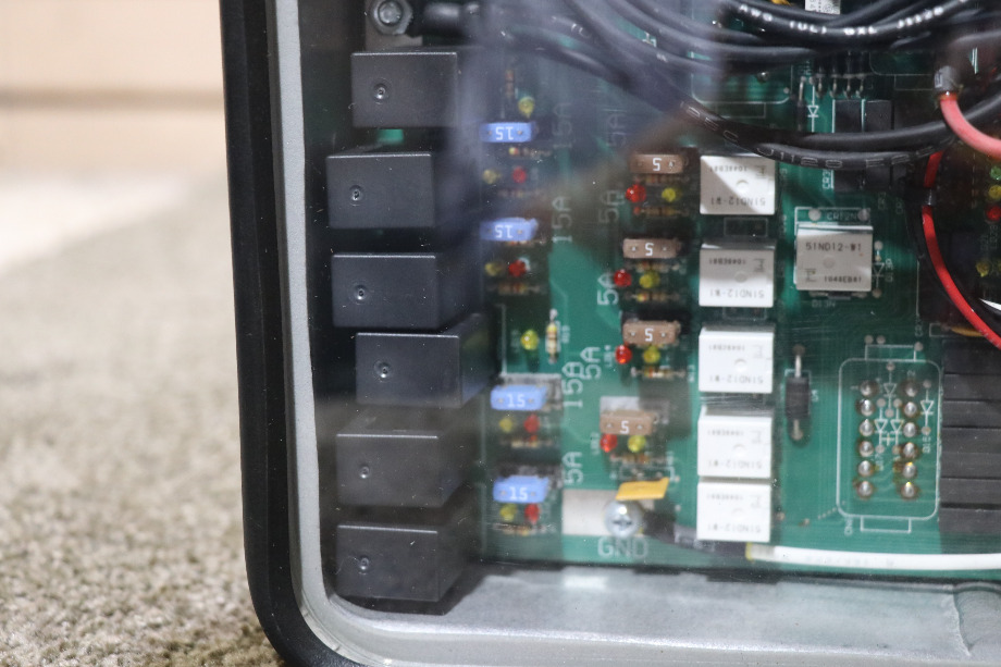 USED RV/MOTORHOME HWH LEVELEZE CONTROL BOX AP37703 FOR SALE RV Components 