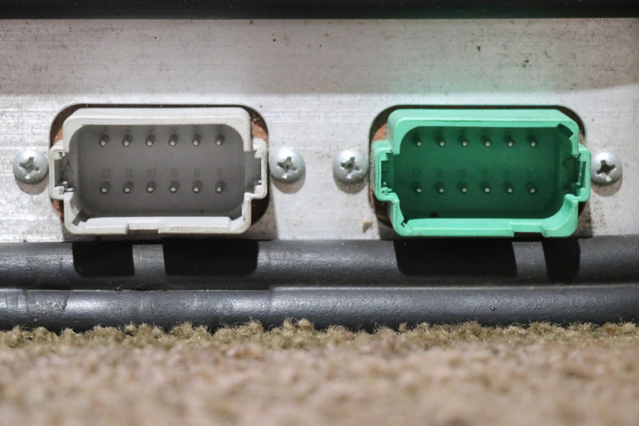 USED HWH AP32398 LEVELEZE CONTROL BOX MOTORHOME PARTS FOR SALE RV Components 