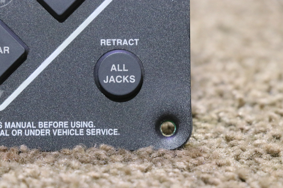 USED 10537D LCI ELECTRONIC LEVELING TOUCH PAD RV PARTS FOR SALE RV Components 
