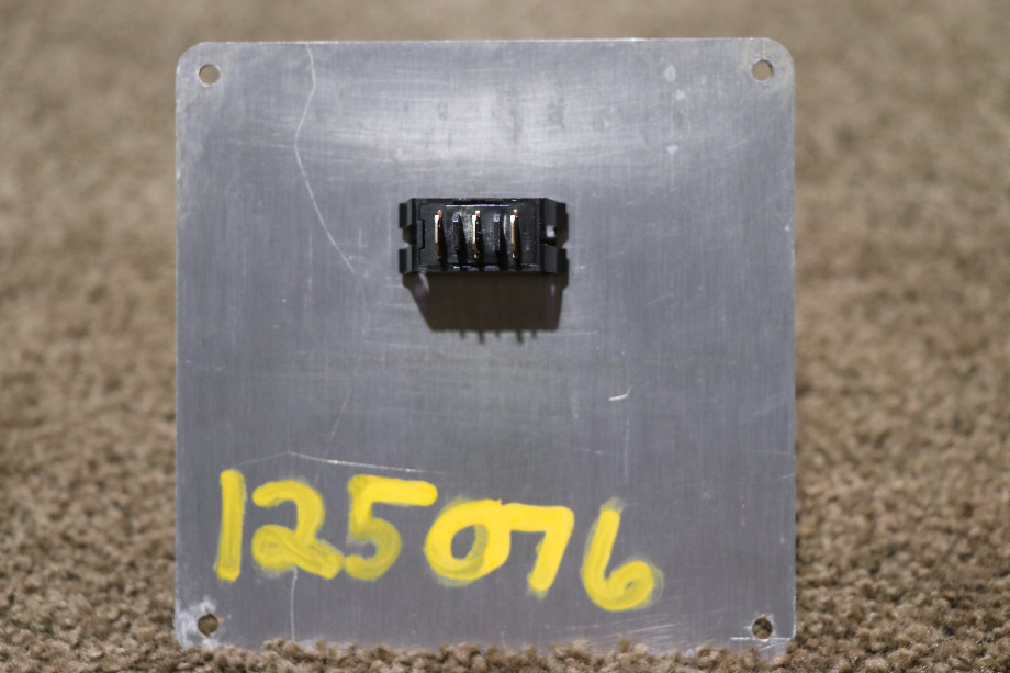 USED RV/MOTORHOME FLEETWOOD SLIDE OUT ROOM EXTENSION SWITCH PANEL FOR SALE RV Components 