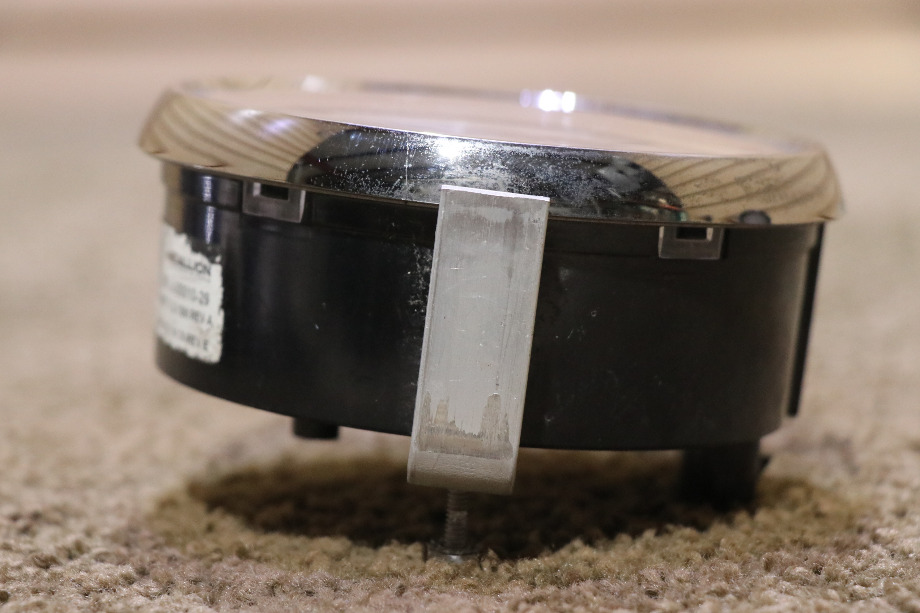 USED MONACO SPEEDOMETER DASH GAUGE 8650-00010-29 RV/MOTORHOME PARTS FOR SALE RV Components 