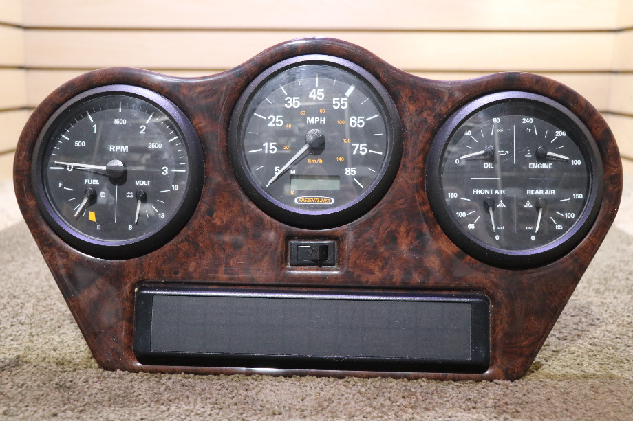 USED MOTORHOME COMPLETE FREIGHTLINER DASH CLUSTER FOR SALE RV Components 