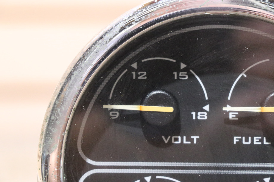 USED MOTORHOME SPARTAN 4 IN 1 00041345 VOLT / FUEL / FRONT / REAR DASH GAUGE FOR SALE RV Components 
