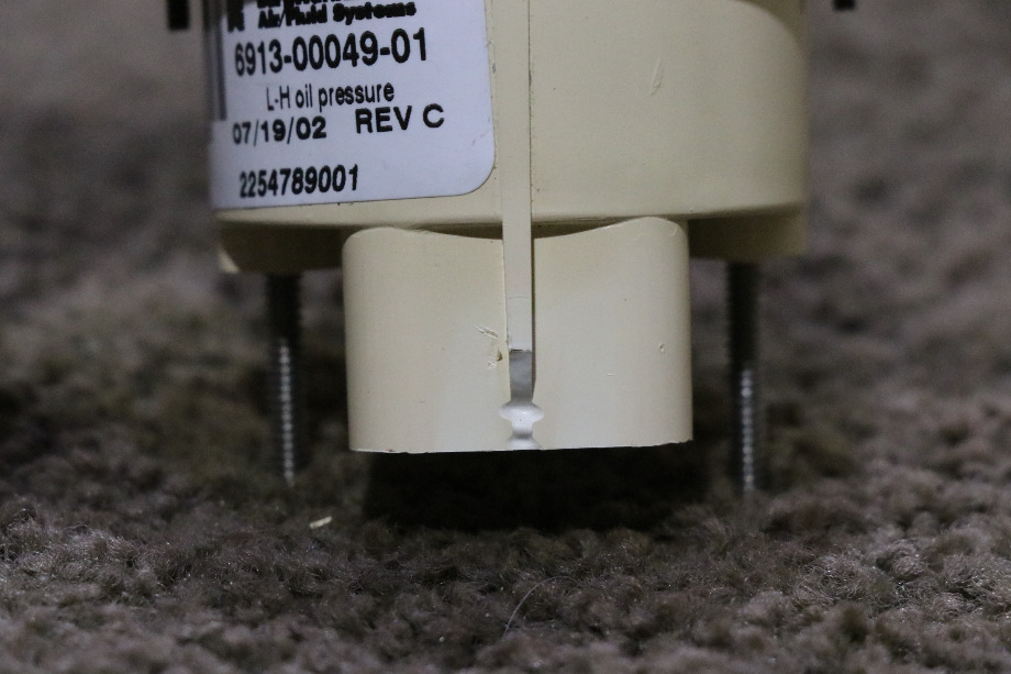USED MOTORHOME FREIGHTLINER 6913-00049-01 OIL PRESS DASH GAUGE FOR SALE RV Components 