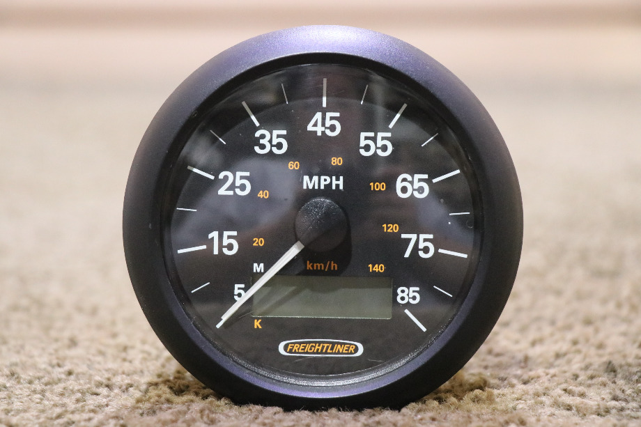 USED RV 6913-00058-01 FREIGHTLINER SPEEDOMETER DASH GAUGE FOR SALE RV Components 
