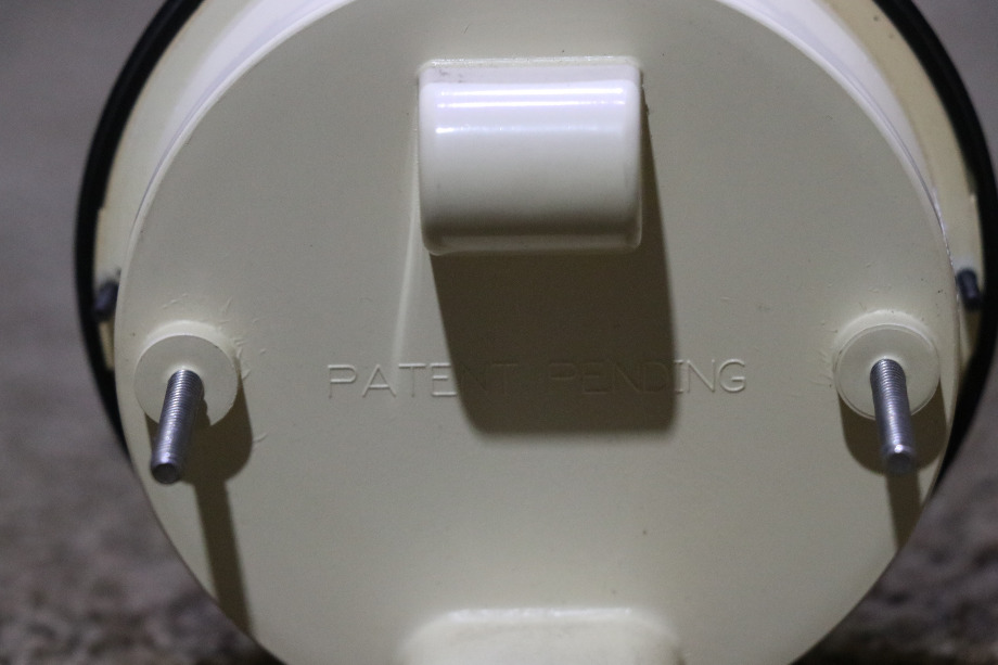 USED RV 6913-00058-01 FREIGHTLINER SPEEDOMETER DASH GAUGE FOR SALE RV Components 