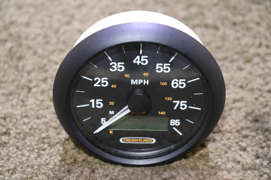 USED RV 6913-00058-01 FREIGHTLINER SPEEDOMETER DASH GAUGE FOR SALE RV Components 