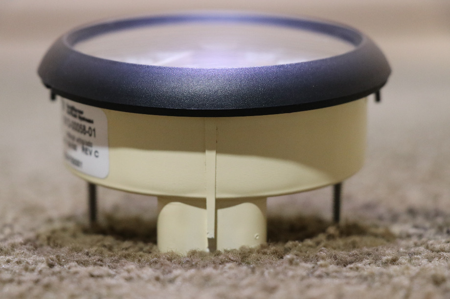 USED RV 6913-00058-01 FREIGHTLINER SPEEDOMETER DASH GAUGE FOR SALE RV Components 