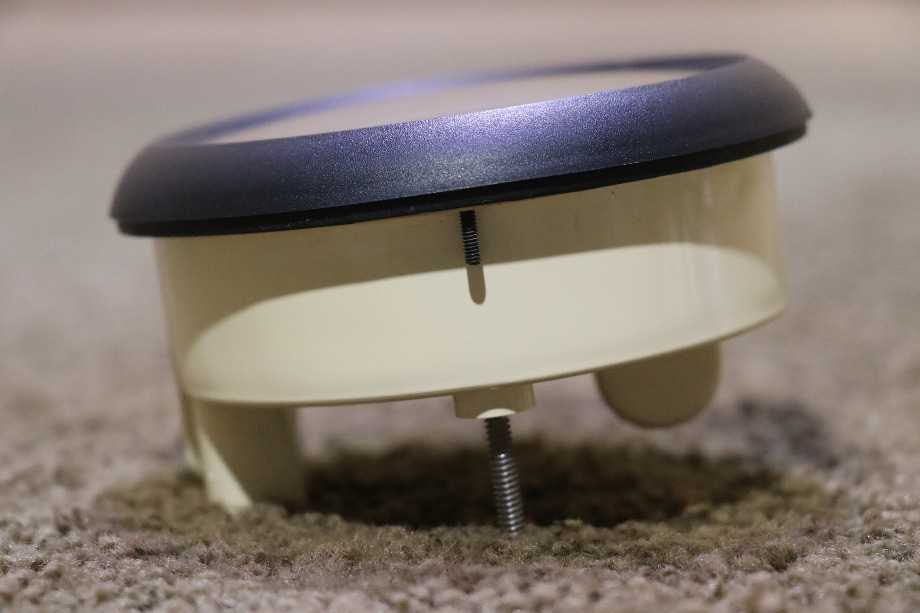 USED RV 6913-00058-01 FREIGHTLINER SPEEDOMETER DASH GAUGE FOR SALE RV Components 