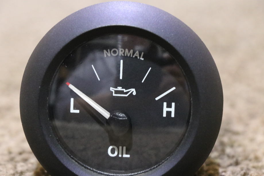 USED 6913-00049-01 FREIGHTLINER OIL PRESS DASH GAUGE RV PARTS FOR SALE RV Components 