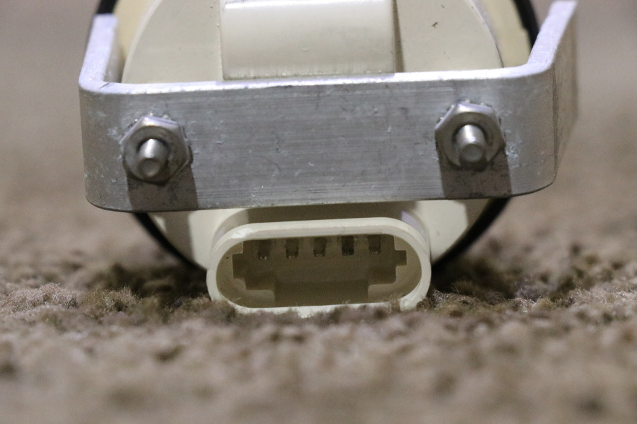 USED RV/MOTORHOME FREIGHTLINER VOLT DASH GAUGE 6913-00051-01 FOR SALE RV Components 