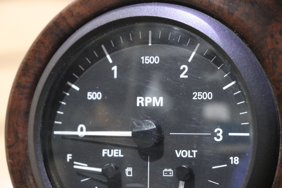 USED RV ABL3010X-448 FREIGHTLINER DASH CLUSTER FOR SALE RV Components 