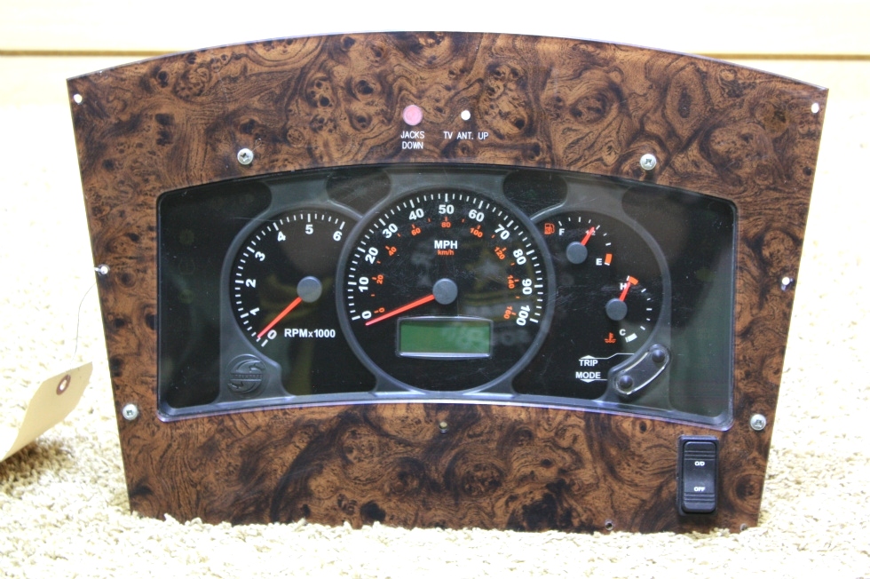 RV Components USED WORKHORSE CHASSIS CHEVROLET DASH CLUSTER FOR SALE