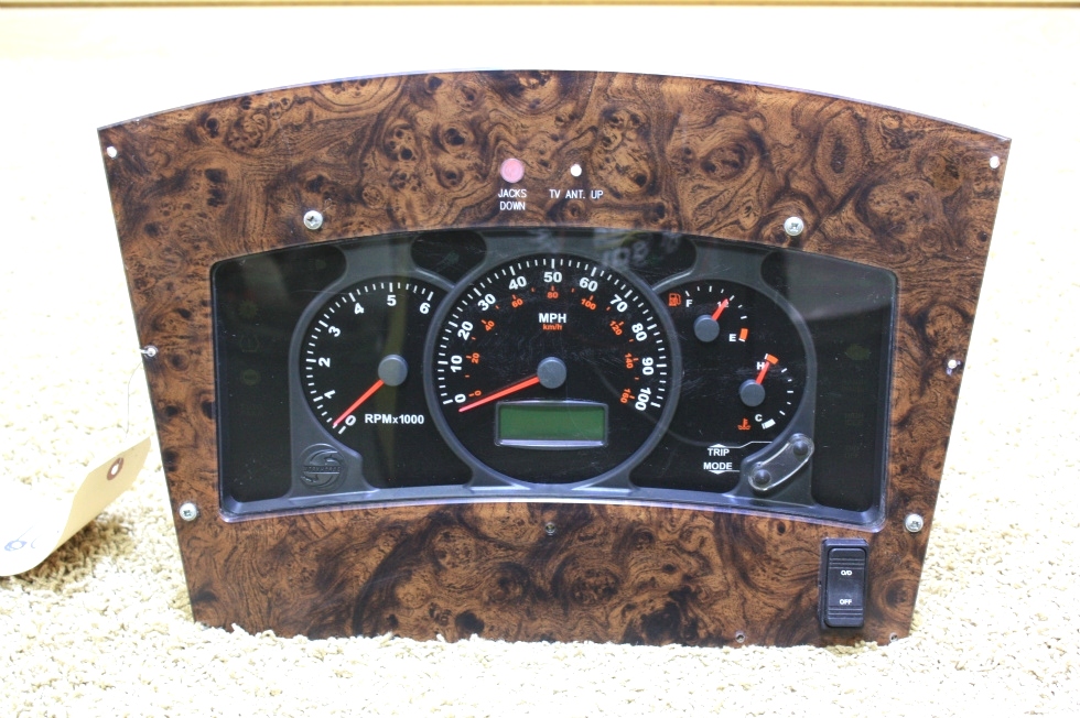 RV Components USED WORKHORSE CHASSIS CHEVROLET DASH CLUSTER FOR SALE