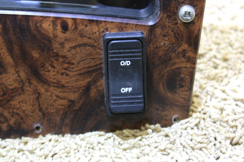 RV Components USED WORKHORSE CHASSIS CHEVROLET DASH CLUSTER FOR SALE