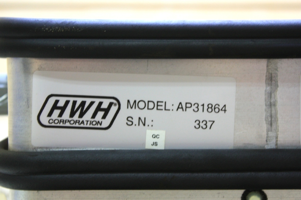 USED RV PARTS HWH LEVELING CONTROL BOX AP31864 FOR SALE RV Components 