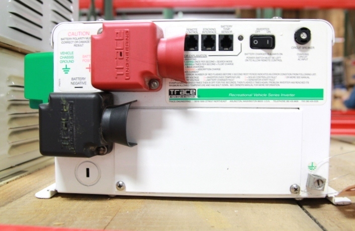 USED TRACE ENGINEERING INVERTER CHARGER MODEL: RV3012 RV Components 