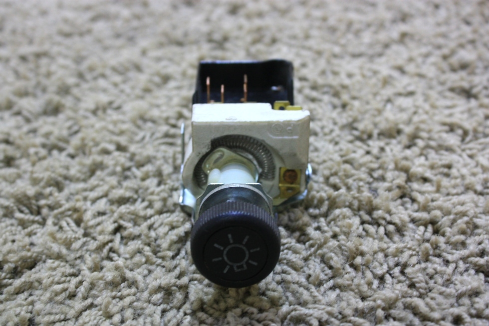 RV Components USED MOTORHOME HEADLIGHT CONTROL SWITCH FOR SALE Switches HEADLIGHT CONTROLS