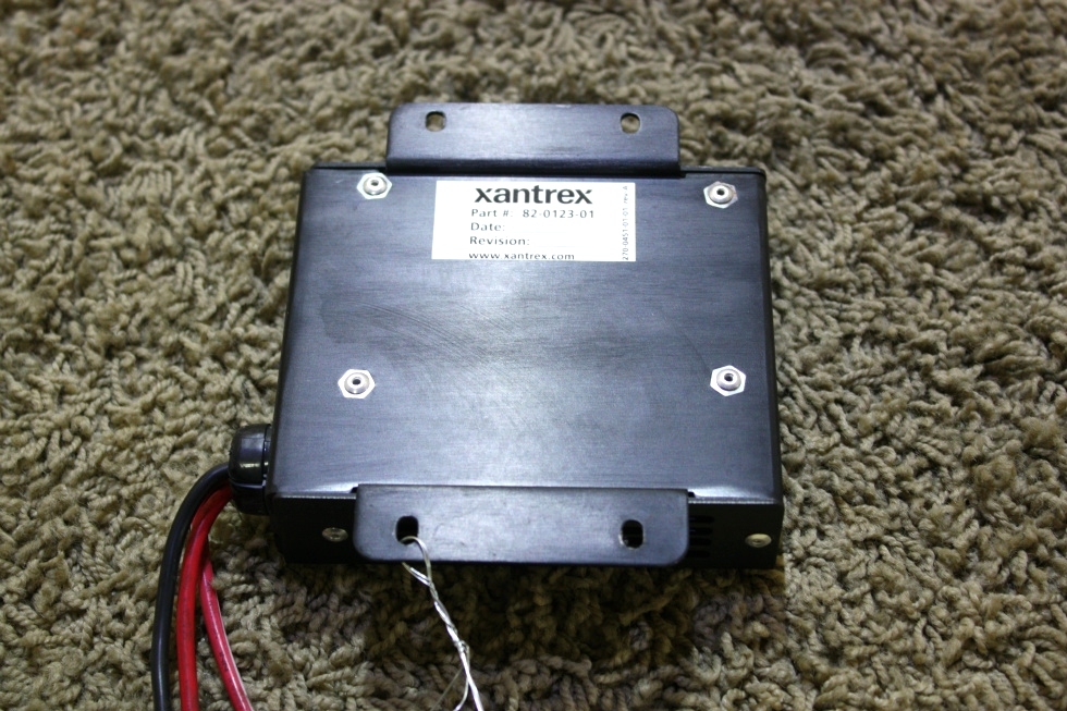 USED MOTORHOME XANTREX DIGITAL ECHO-CHARGE 82-0123-01 RV PARTS FOR SALE RV Components 
