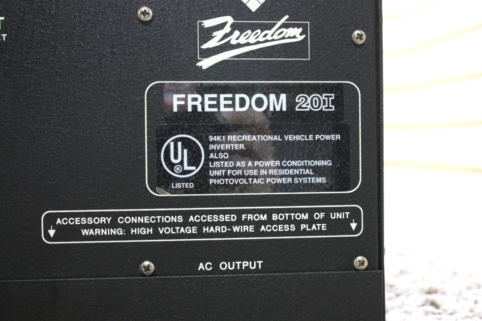 USED MOTORHOME HEART INTERFACE FREEDOM 20I INVERTER MODEL: 80-0200-12(200) FOR SALE RV Components 