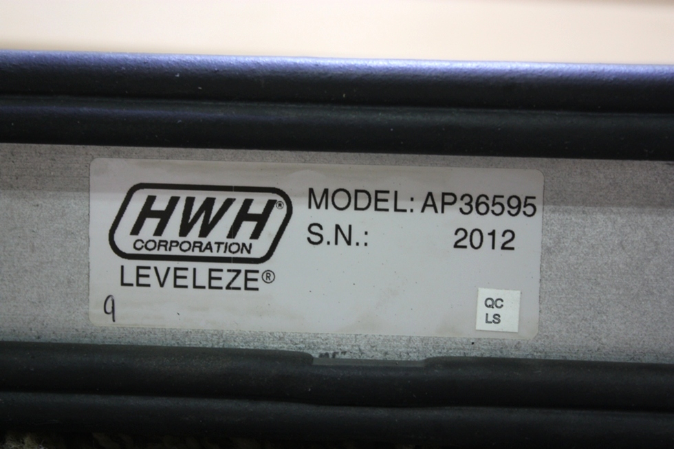 USED HWH LEVELING CONTROL AP36595 RV PARTS FOR SALE RV Components 