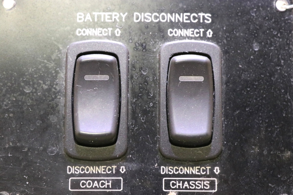 USED RV GS01002 COACH / CHASSIS BATTERY DISCONNECT SWITCHES MOTORHOME PARTS FOR SALE RV Components 
