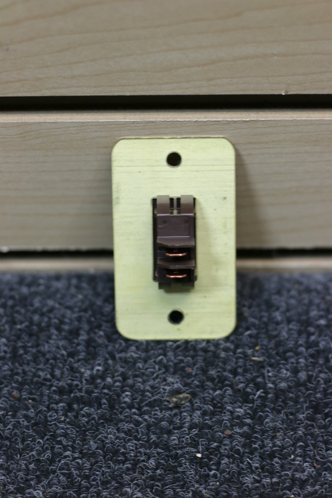 NEW RV/MOTORHOME SINGLE LIGHT ON/OFF SWITCH RV Components 
