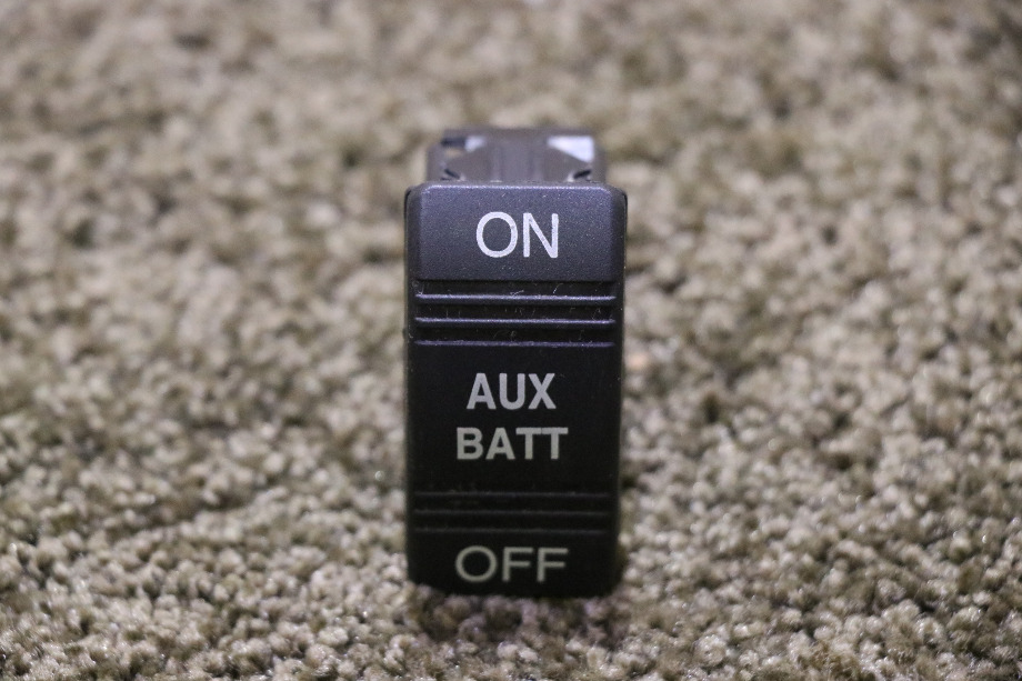 AUX BATTERY ON / OFF DASH SWITCH USED MOTORHOME PARTS FOR SALE RV Components 