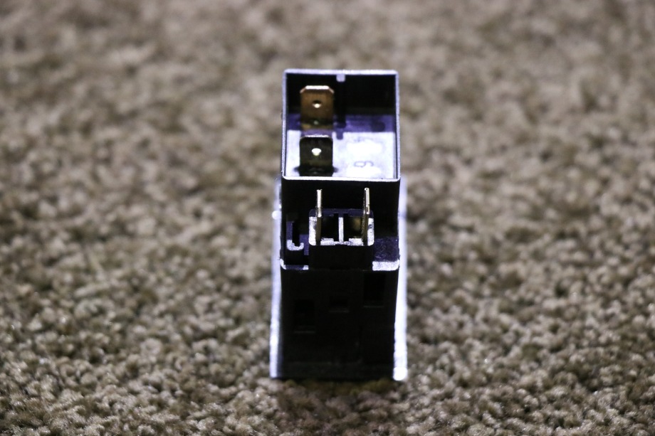 USED RV/MOTORHOME CEILING LIGHT DASH SWITCH FOR SALE RV Components 