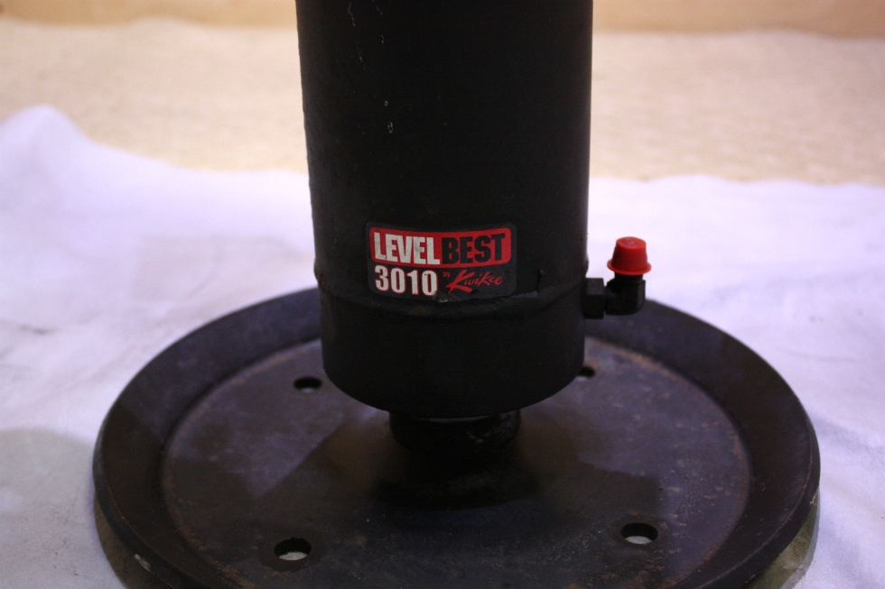 **SOLD** USED LEVEL BEST LEVELING JACKS 3010 RV Components 