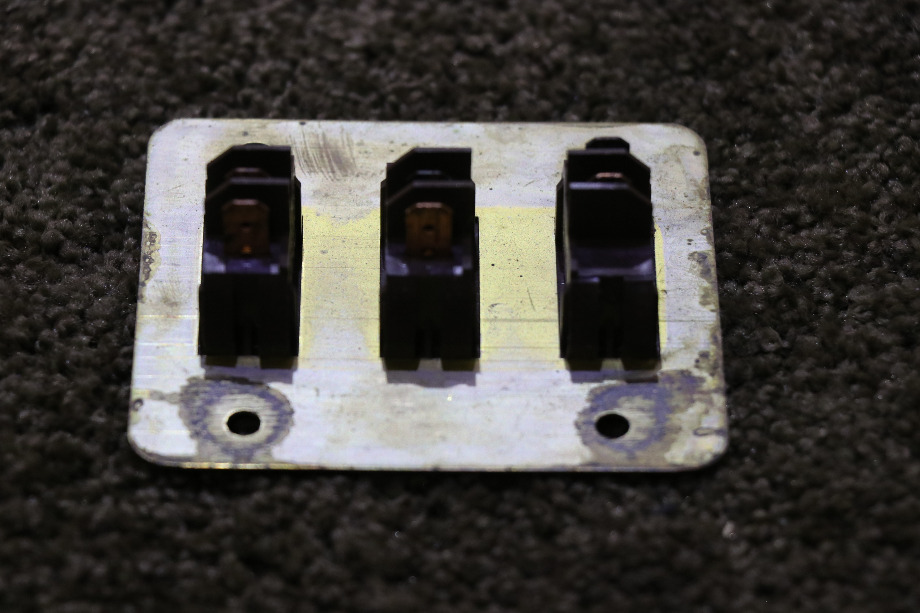 USED RV GOLD & BROWN 3 SWITCH PANEL FOR SALE RV Components 