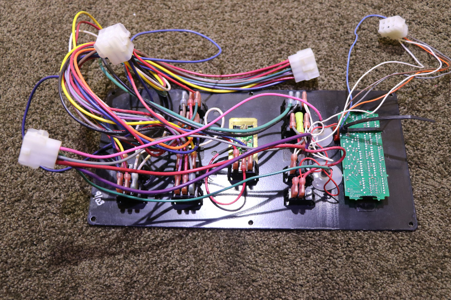 USED MOTORHOME TANK MONITOR PANEL WITH SWITCHES FOR SALE RV Components 