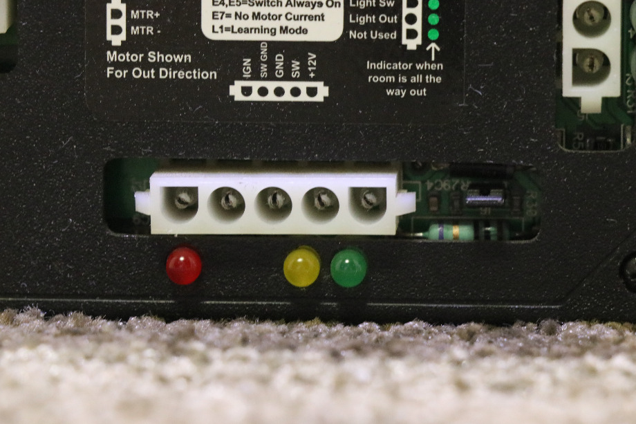 USED MOTORHOME LMC32 C-STORM ELECTRONICS SLIDE OUT CONTROL BOARD FOR SALE RV Components 