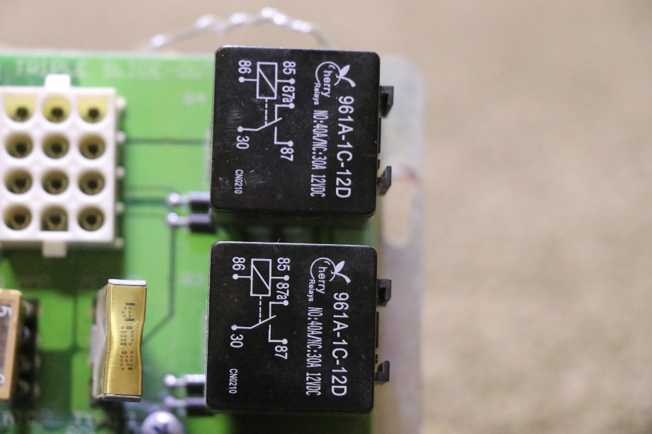 USED RV/MOTORHOME KIB TRIPLE SLIDE OUT CONTROL BOARD 16615988 FOR SALE RV Components 