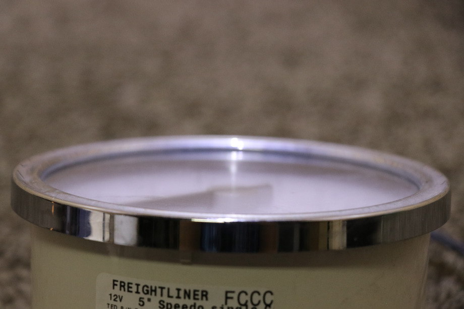 USED RV/MOTORHOME FREIGHTLINER W22-00025-000 SPEEDOMETER DASH GAUGE FOR SALE RV Components 