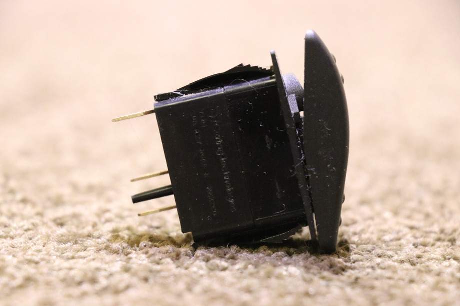 USED V1D1 BRAKE ON / OFF DASH SWITCH RV/MOTORHOME PARTS FOR SALE RV Components 