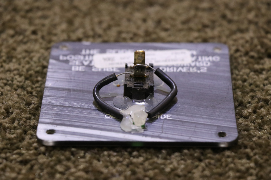 USED NM01378 OFF DOORSIDE SLIDE OUT IN/OUT SWITCH PANEL RV/MOTORHOME PARTS FOR SALE RV Components 