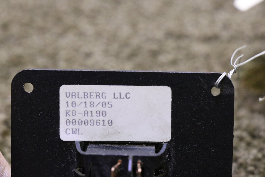 USED MOTORHOME SLIDE ROOM CONTROL DRIVER / PASS SWITCH PANEL K8-A190 FOR SALE RV Components 