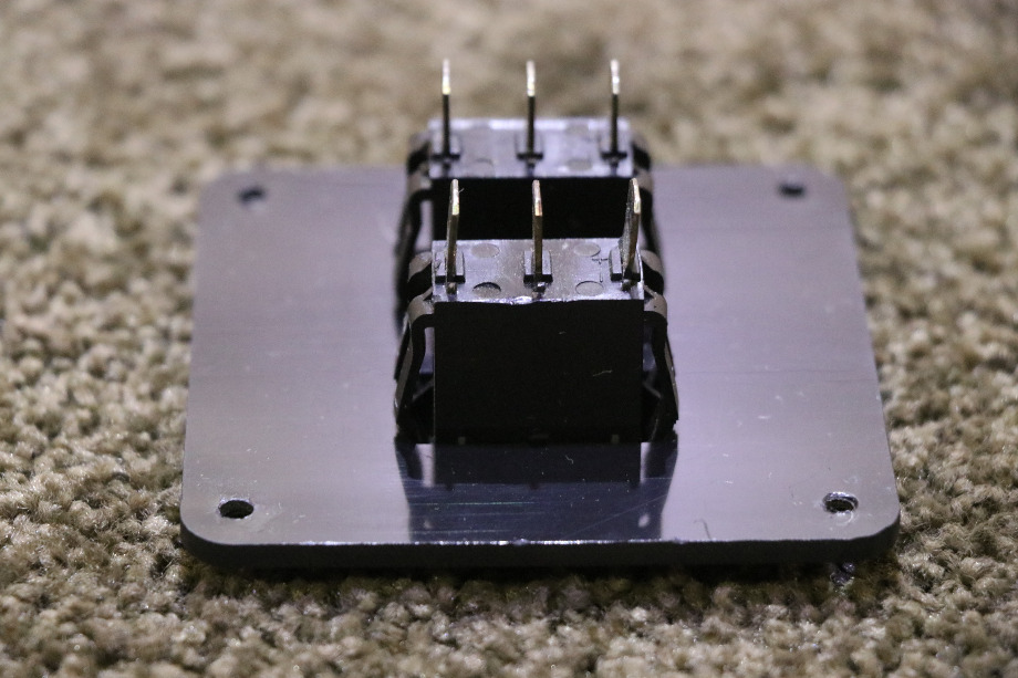 USED MONACO CURBSIDE & ROADSIDE SLIDE-OUT SWITCH PANEL MOTORHOME PARTS FOR SALE RV Components 
