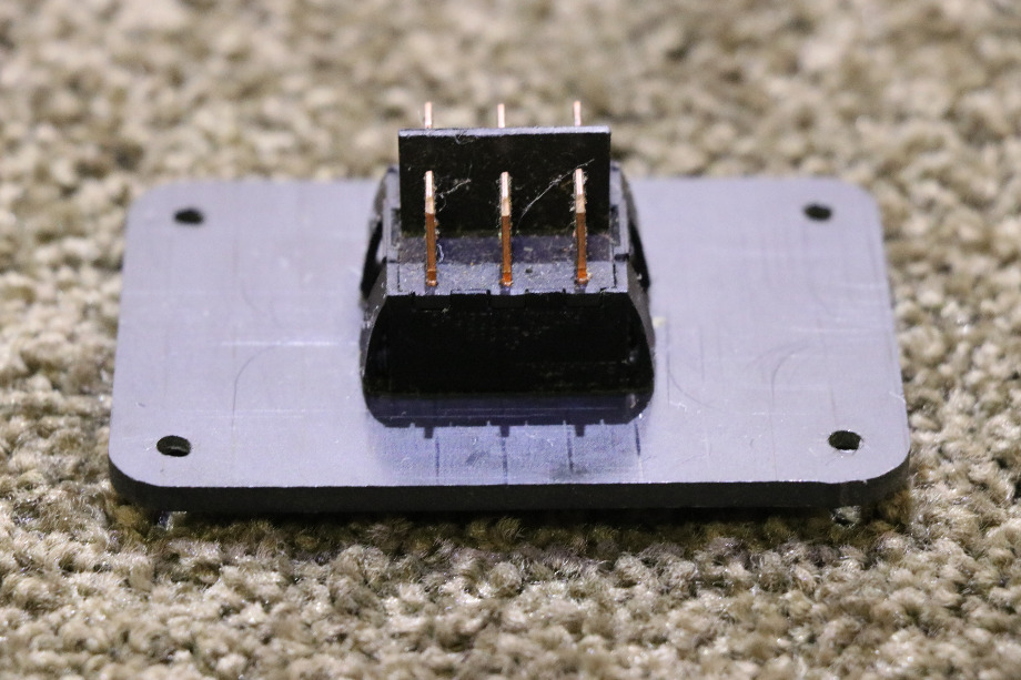 USED RV/MOTORHOME MONACO ROOM SLIDE IN/OUT SWITCH PANEL FOR SALE RV Components 
