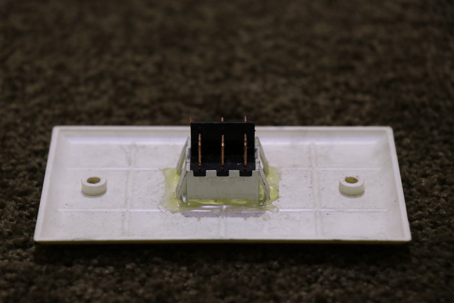 USED ROOM GLIDE OUT IN/OUT SWITCH PANEL RV PARTS FOR SALE RV Components 