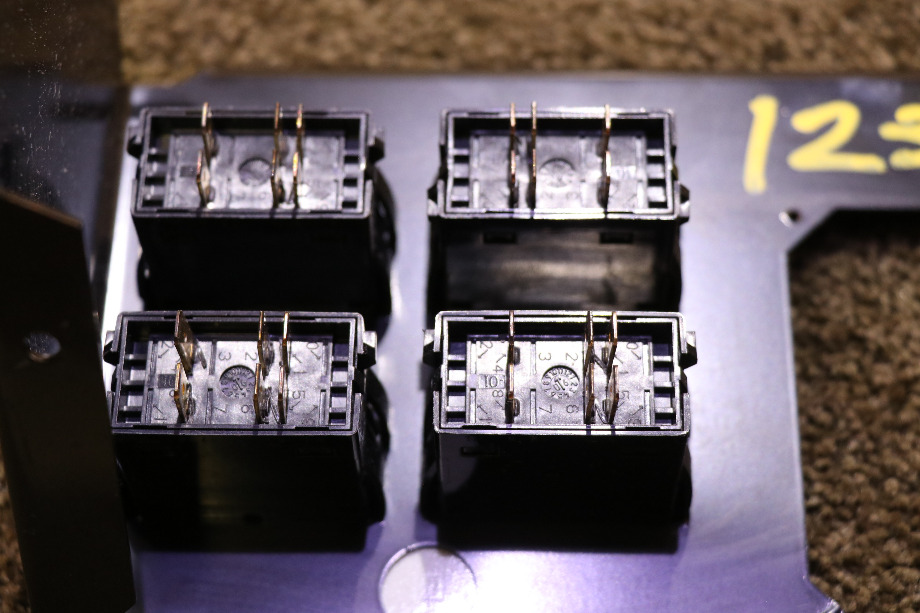USED RV SLIDEOUT ROOM SWITCH PANEL FOR SALE RV Components 