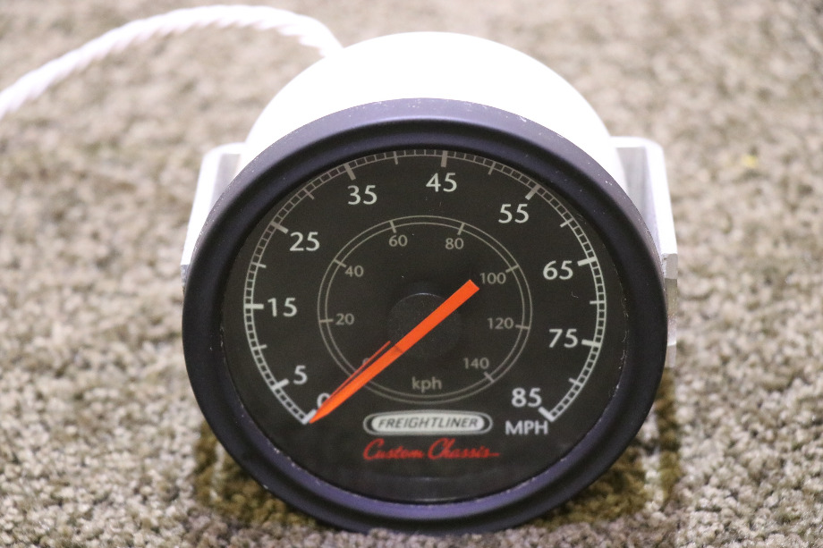 USED RV FREIGHTLINER SPEEDOMETER DASH GAUGE W22-00020-000 FOR SALE RV Components 