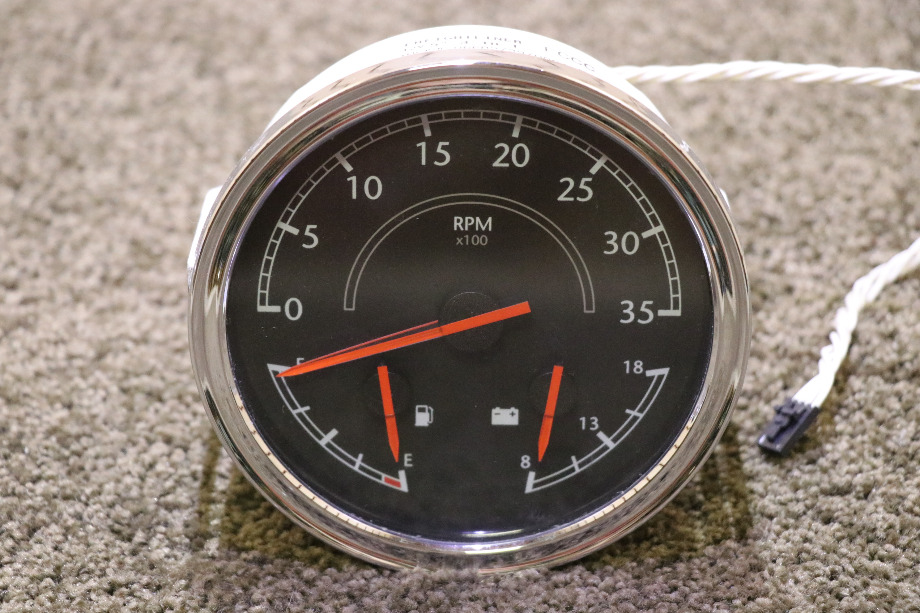 USED RV/MOTORHOME W22-00012-008 FREIGHTLINER 3 IN 1 TACHOMETER / FUEL / VOLT DASH GAUGE FOR SALE RV Components 